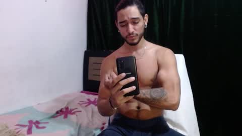 Snapshot of maxximus_10 chatting on December 2024 05:29:02 AM maxximus_10 online show from December 2024 05:29:02 AM