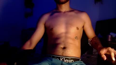 Snapshot of maxximus_10 chatting on March 2025 05:54:01 AM maxximus_10 online show from March 2025 05:54:01 AM