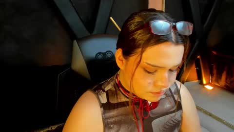 Maxine Minx online show from September 2025 09:29:02 PM