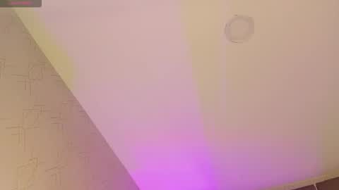 Snapshot of may_fox06 chatting on October 2025 09:14:02 PM MAY online show from October 2025 09:14:02 PM