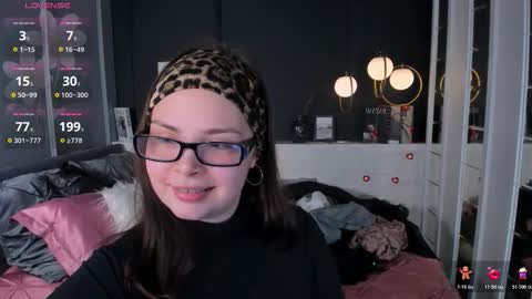 Snapshot of maya___muse chatting on February 2026 02:05:01 PM Maya online show from February 2026 02:05:01 PM