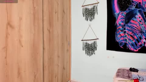 Snapshot of maya__fox chatting on February 2025 10:04:01 PM OF mayitta19 online show from February 2025 10:04:01 PM