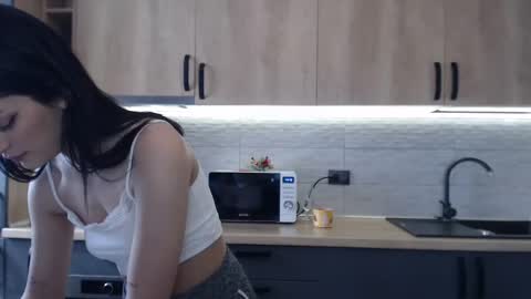 Maya online show from February 2025 11:10:02 AM