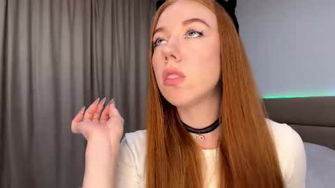 Maya  Lola online show from October 2025 04:08:01 PM