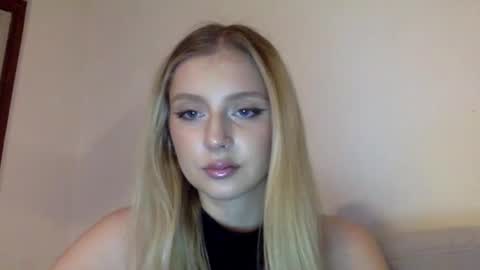 Snapshot of mayaflirt chatting on February 2026 05:02:02 PM mayaflirt online show from February 2026 05:02:02 PM