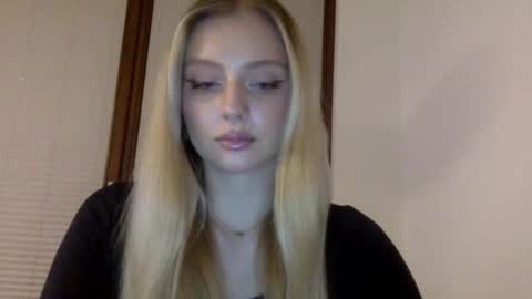 Snapshot of mayaflirt chatting on March 2026 09:31:02 PM mayaflirt online show from March 2026 09:31:02 PM