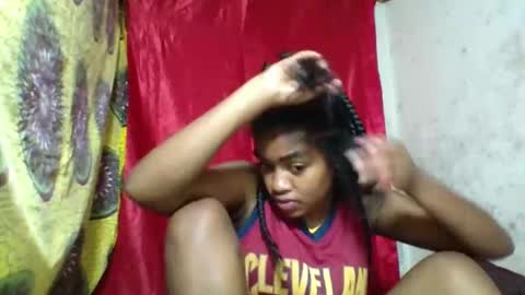 Snapshot of mayajadorelie chatting on November 2025 06:12:01 PM charlesia online show from November 2025 06:12:01 PM