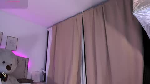 Mayajhons online show from January 2026 11:34:02 AM