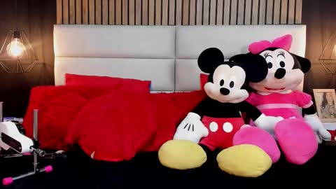 Nicolle Ruselle   Hello my lovely  schedule for great fun from  630 am and end 800 pm Colombian time I wait for you online show from October 2025 03:10:02 PM