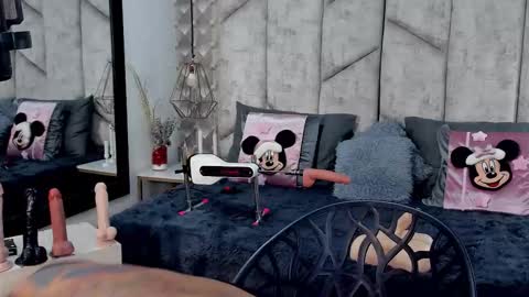 Nicolle Ruselle   Hello my lovely  schedule for great fun from  630 am and end 800 pm Colombian time I wait for you online show from November 2025 11:14:01 AM