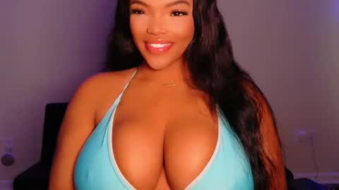 Snapshot of maybabi chatting on June 2026 11:15:02 AM MayBabi online show from June 2026 11:15:02 AM
