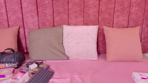 Snapshot of mayleeth chatting on February 2026 12:26:01 PM Rousse online show from February 2026 12:26:01 PM