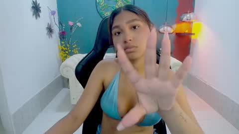 mayli_marie online show from April 2026 06:55:02 PM