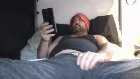 Dad bod 43 online show from February 2026 04:22:02 PM