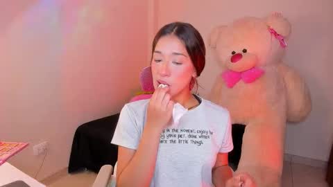 may online show from November 2025 09:58:01 PM