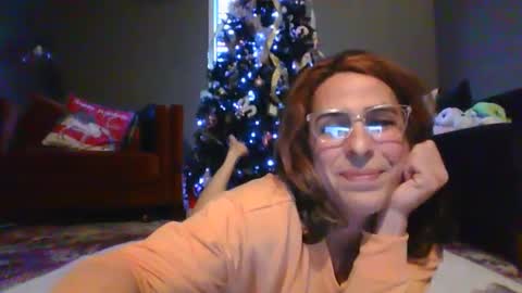 Snapshot of mayra_mayhem chatting on December 2024 03:22:02 PM diana doll online show from December 2024 03:22:02 PM