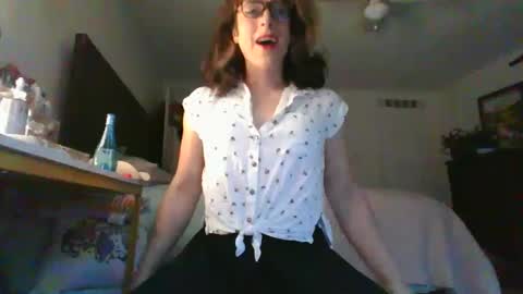 Snapshot of mayra_mayhem chatting on December 2024 03:00:02 PM diana doll online show from December 2024 03:00:02 PM