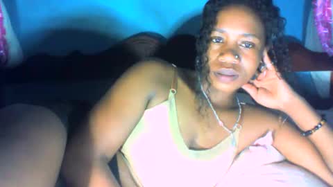 mayrah online show from February 2025 04:56:02 PM