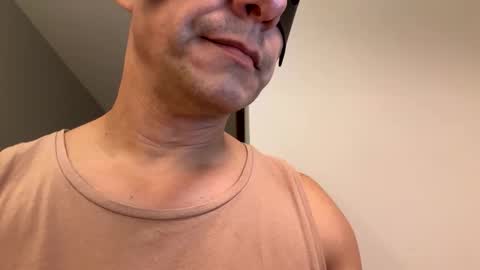 Snapshot of mb_braziliancouple chatting on September 2025 09:41:02 PM mb_braziliancouple online show from September 2025 09:41:02 PM