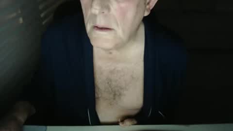 Snapshot of mbeastie chatting on November 2025 03:52:02 AM Beastie online show from November 2025 03:52:02 AM