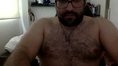 Snapshot of mbotve chatting on May 2026 04:12:01 PM VzlaMan online show from May 2026 04:12:01 PM
