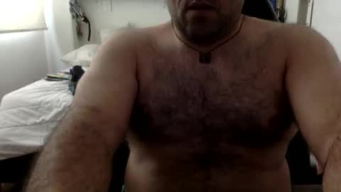 Snapshot of mbotve chatting on May 2026 04:58:02 PM VzlaMan online show from May 2026 04:58:02 PM