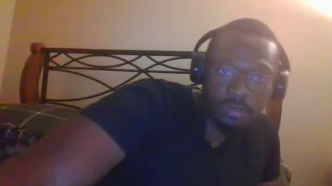 Mark online show from October 2025 04:21:01 AM