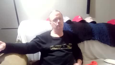 mcfly1973 online show from December 2024 12:26:01 PM