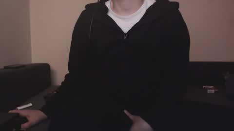 Mike online show from November 2025 08:51:01 PM