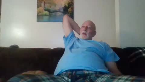 mdane99 online show from December 2024 02:19:02 AM