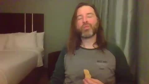 Snapshot of me2crazy chatting on October 2025 01:53:02 AM me2crazy online show from October 2025 01:53:02 AM