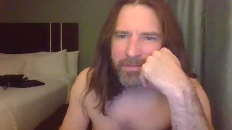 Snapshot of me2crazy chatting on November 2025 01:40:02 AM me2crazy online show from November 2025 01:40:02 AM