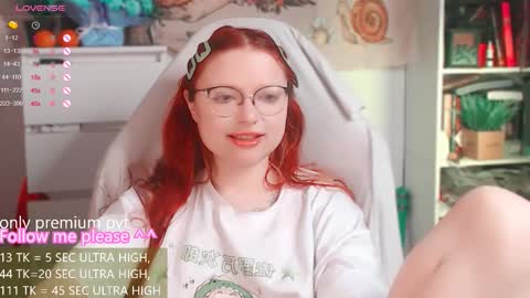 Snapshot of me_hanna chatting on March 2026 03:23:02 AM Hanna online show from March 2026 03:23:02 AM