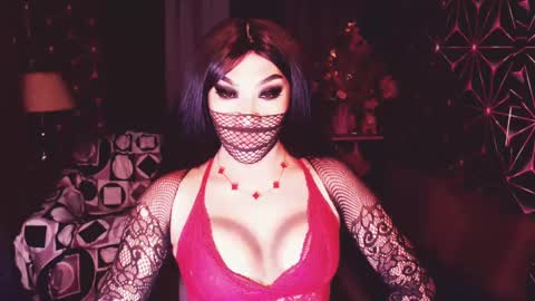 Snapshot of medusaprey chatting on March 2025 09:43:01 PM THE QUEEN ALPHA Queen Medusa Prey online show from March 2025 09:43:01 PM