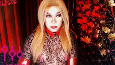 Snapshot of medusaprey chatting on October 2025 07:32:01 PM THE QUEEN ALPHA Queen Medusa Prey online show from October 2025 07:32:01 PM