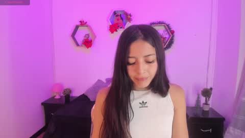   online show from December 2024 05:18:02 AM