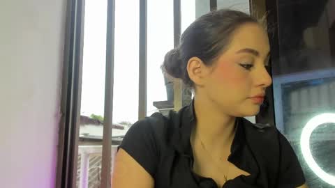 Snapshot of megaan_rouse chatting on May 2026 11:50:02 AM megaan_rouse online show from May 2026 11:50:02 AM