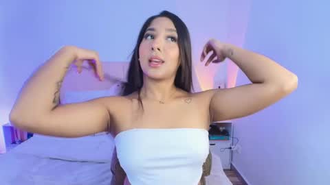 Snapshot of megan_ale chatting on November 2025 08:42:02 PM megan ale online show from November 2025 08:42:02 PM