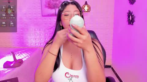 Megan online show from December 2025 10:24:02 AM