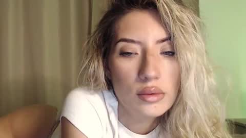 Megan Blazee  online show from October 2025 07:03:01 PM