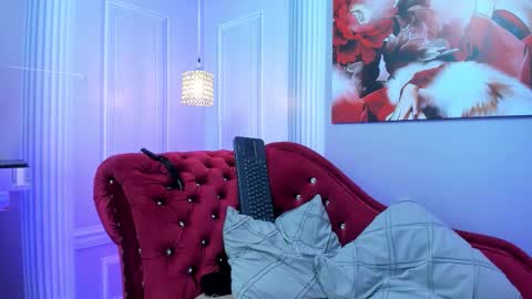 Snapshot of megan_cute4u chatting on October 2025 11:19:01 AM Megan online show from October 2025 11:19:01 AM