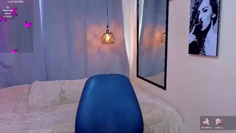 megan do santos online show from February 2026 08:37:01 PM