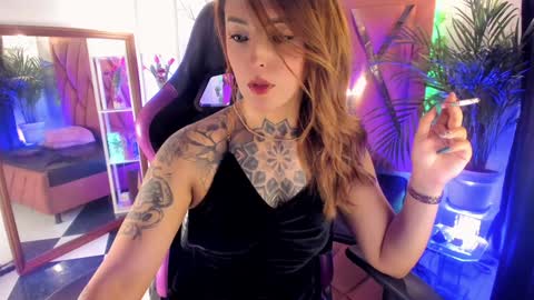    online show from December 2024 05:44:01 AM