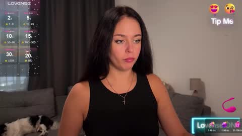 Megan online show from November 2025 01:40:01 PM