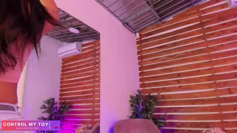 megan_raiin online show from November 2025 08:39:02 AM