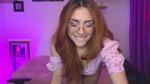 Snapshot of megan_ricci chatting on October 2025 11:57:01 PM Laura online show from October 2025 11:57:01 PM