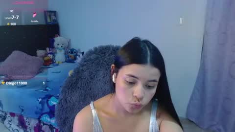 Snapshot of megan_ve chatting on June 2026 02:20:02 AM Carolina online show from June 2026 02:20:02 AM