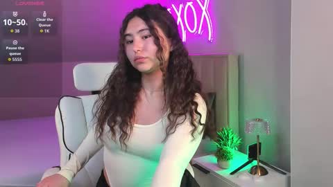 Megan online show from September 2025 08:16:01 AM