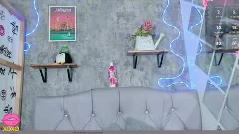 Snapshot of megan_xoxo1 chatting on December 2025 01:05:02 PM Megan online show from December 2025 01:05:02 PM