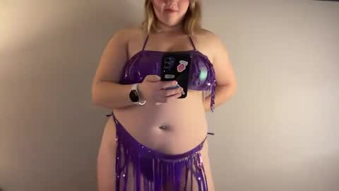 Meganashleyy212 online show from February 2025 03:43:02 AM